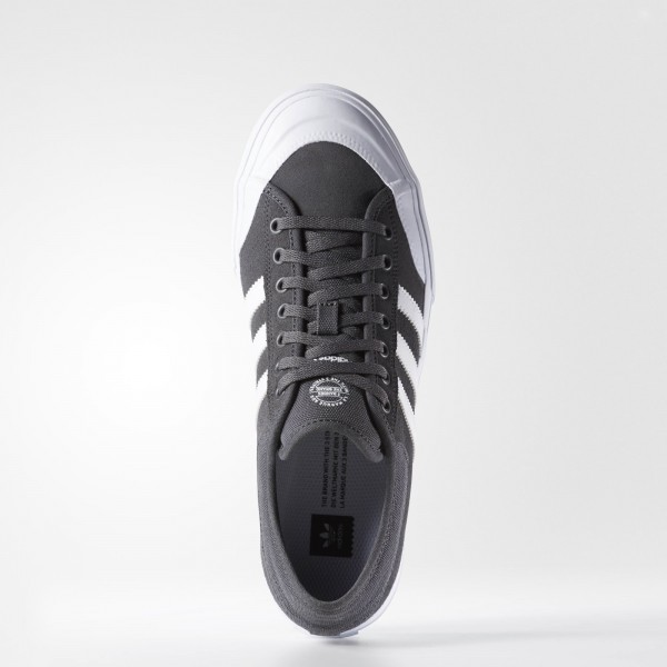 adidas Matchcourt ADV Grau Weiß Weiß Skateboard Schuhe B27330
